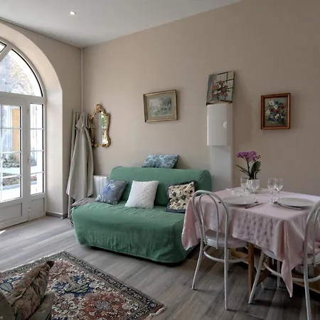 Holiday home A Avec Terrasse Et Parc, Animaux Acceptes, Parking Prive Inclus - Fr-1-583-342 *