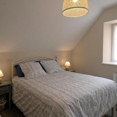 Holiday home A Avec Terrasse Et Parc, Animaux Acceptes, Parking Prive Inclus - Fr-1-583-342 Montagney